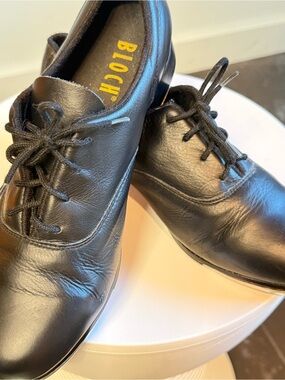 Bloch Black Leather Lace-Up Oxford Shoes